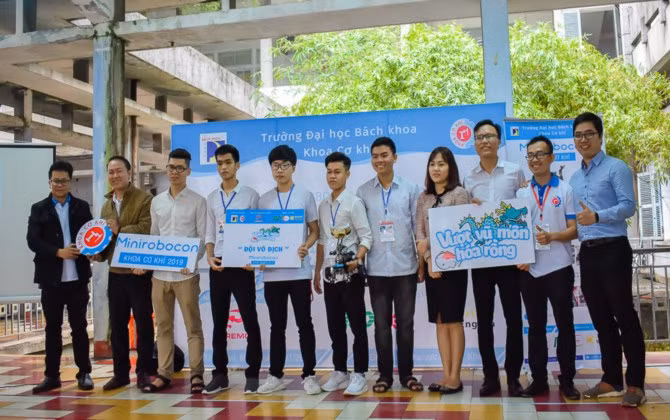 ĐH Bách Khoa Đà Nẵng: Hấp dẫn với Chung kết Mini Robocon 2019