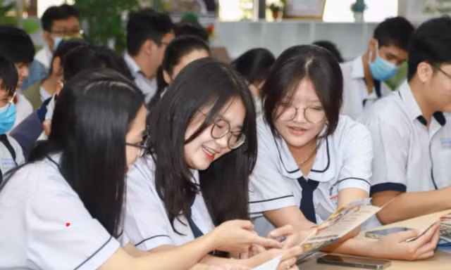 Trường Đại học Luật TP.HCM dự kiến điều chỉnh hàng loạt tổ hợp môn xét tuyển