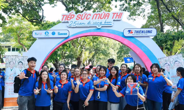TP.HCM: Hơn 6.000 sinh viên tình nguyện ra quân Tiếp sức mùa thi năm 2026