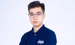 Mất bố từ năm lớp 5, mẹ và chị gái trở thành điểm tựa của nam sinh thủ khoa trường ĐH Kinh tế (ĐHQG Hà Nội)