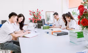 Hệ 9+ tại Trường Cao đẳng Dược Trung ương Hải Dương: Mở lối thành công từ những bước đi đầu tiên