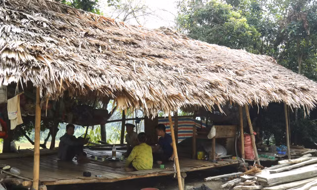 Tiếp sức chàng trai Lào Cai vượt khó, vươn lên thoát nghèo