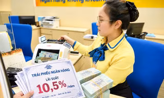 Trái phiếu 'nóng' giữa lúc lãi suất ngân hàng ì ạch 'hạ nhiệt'