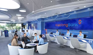 Vụ 'bốc hơi' 5 tỷ trong tài khoản: Dấu hiệu bất thường mã OTP, sinh trắc học 
