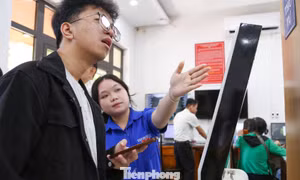 Mùa hè xanh của những 'trợ lý số' ở Đà Nẵng