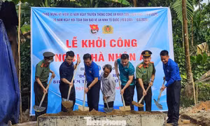 Ngôi nhà nhân ái trao tặng ông bố một mình nuôi 6 người con