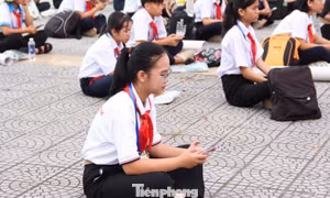 Đà Nẵng tìm kiếm 'Thủ lĩnh Khăn quàng đỏ'