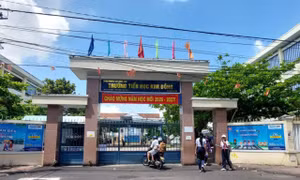 Vụ năm hiệu trưởng xuống làm giáo viên: Điều chỉnh phương án nhân sự