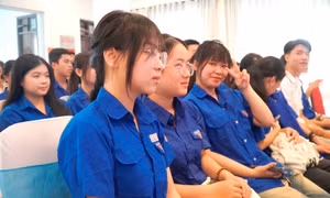 Trang bị kỹ năng ứng dụng AI cho đoàn viên, sinh viên Huế