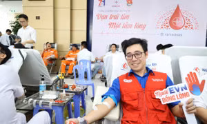 Chàng trai 26 lần hiến máu 'vì sự sống của ai đó có thể nối dài'