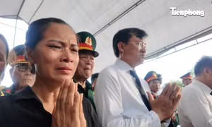 58 năm dưới lòng hang Đá Sập, các liệt sĩ trở về trong nước mắt đồng đội