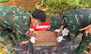 Phát hiện hài cốt liệt sĩ cùng nhiều di vật trong vườn nhà dân ở Đà Nẵng