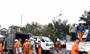 Huế chi viện lực lượng hỗ trợ Đắk Lắk khắc phục lưới điện sau mưa lũ