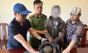 Bắt gọn người đàn ông chở động vật quý hiếm đi tiêu thụ