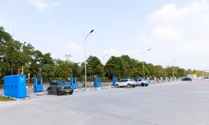 Cận cảnh trạm sạc V-Green 'siêu to khổng lồ' gần 29.000 m², hơn 1.000 cổng sạc tại Hà Nội
