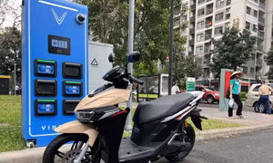 Thị trường xe hai bánh: Xe điện đóng góp hơn 80% lượng xe máy tăng thêm