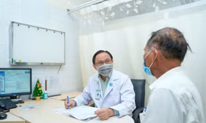 Táo bón ở người cao tuổi: vì sao cần xử trí đúng cách?
