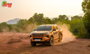 Hilux và FJ góp mặt tại VOC 2026, Toyota mang đến trải nghiệm gì?