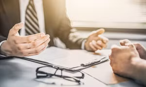 Vụ khách hàng kiện công ty bảo hiểm Manulife: Tòa không chấp nhận toàn bộ yêu cầu khởi kiện của nguyên đơn 
