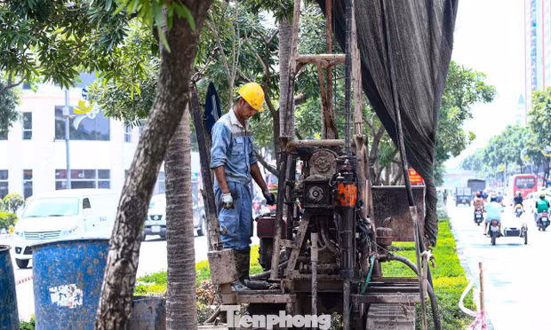 Hà Nội bắt đầu khoan khảo sát, cầu vượt gần 822 tỷ đồng chuẩn bị thành hình