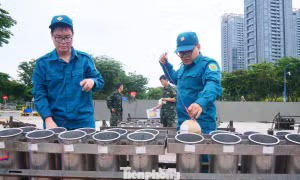 Cận cảnh trận địa 1.200 quả pháo hoa tầm cao chờ khai hỏa ở TPHCM