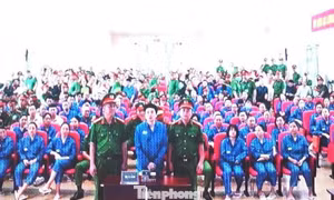 Xét xử Chi Dân, An Tây, 'Cô tiên từ thiện' hầu tòa tại đầu cầu Trại tạm giam Chí Hòa