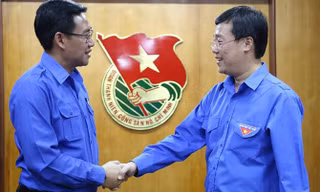 Tăng cường giáo dục thanh niên về quan hệ truyền thống hai nước Việt - Lào