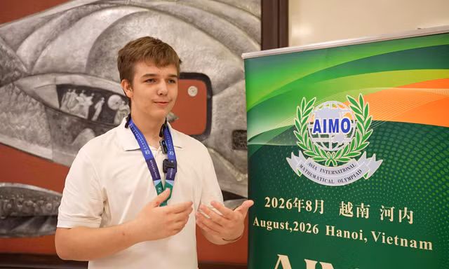 Klim Khrulev chia sẻ về những trải nghiệm quý giá trong lần đầu bước ra đấu trường Toán học quốc tế.