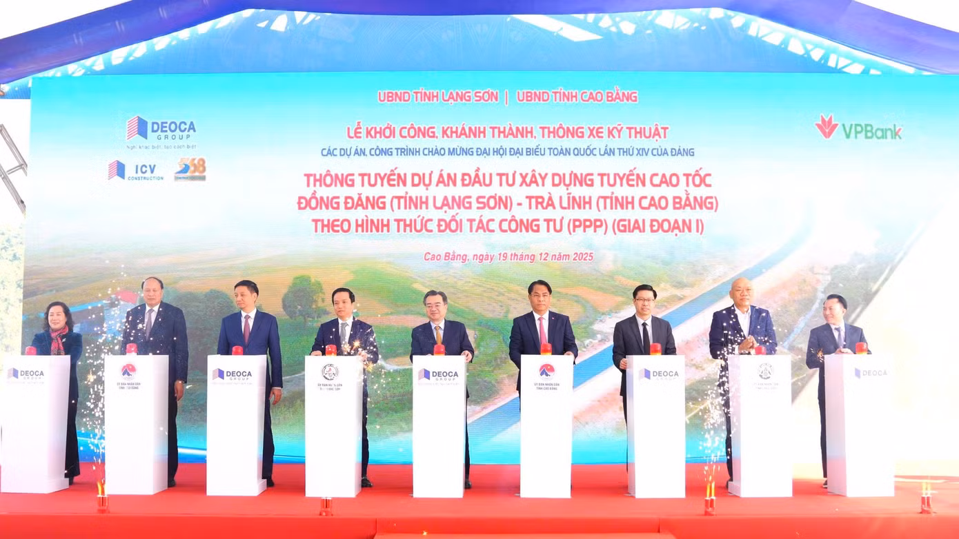 Lãnh đạo Trung ương nhấn nút khánh thành tuyến cao tốc kết nối Cao Bằng, Lạng Sơn.