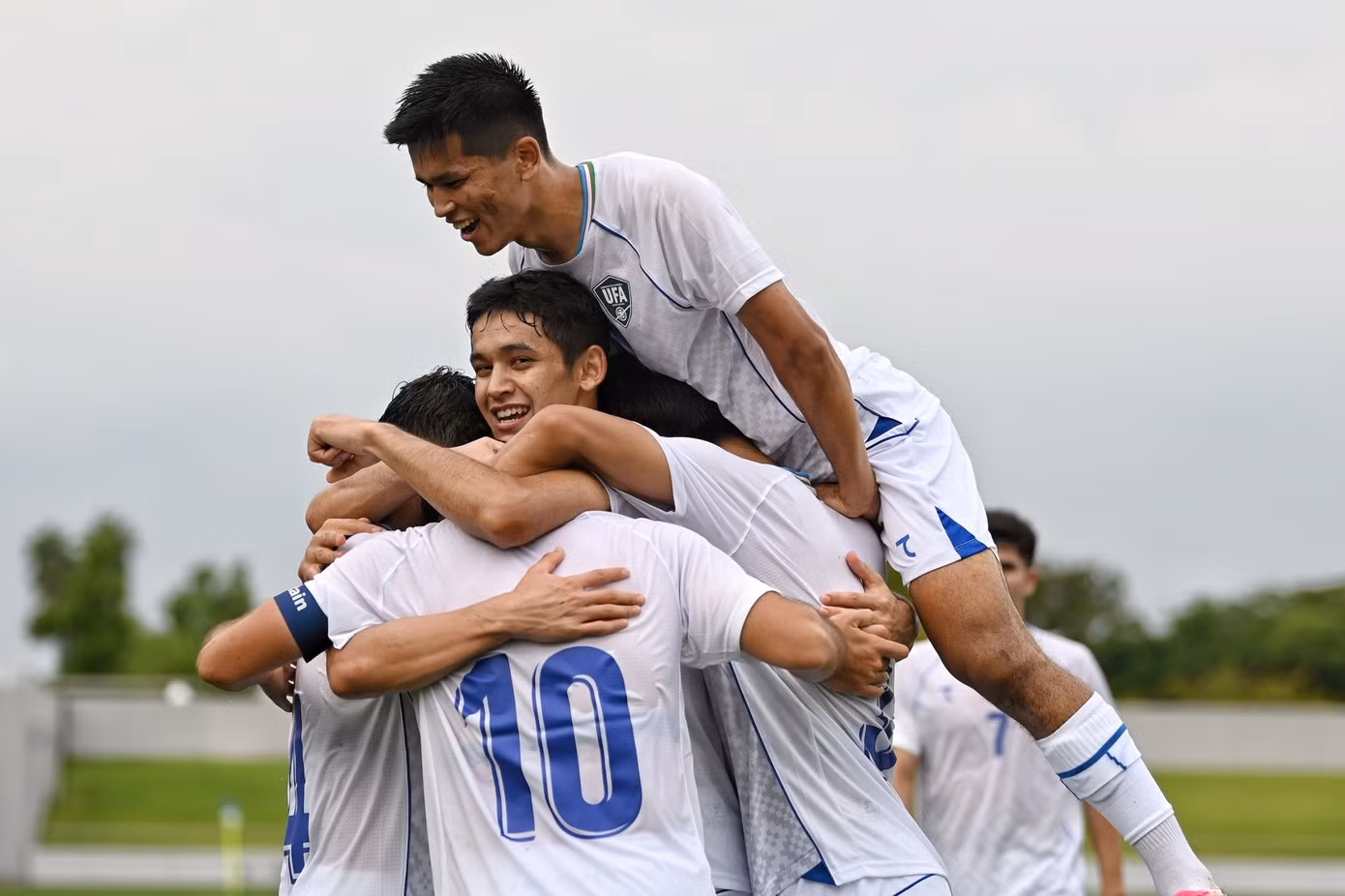 u23-uzbek-an-mung.jpg