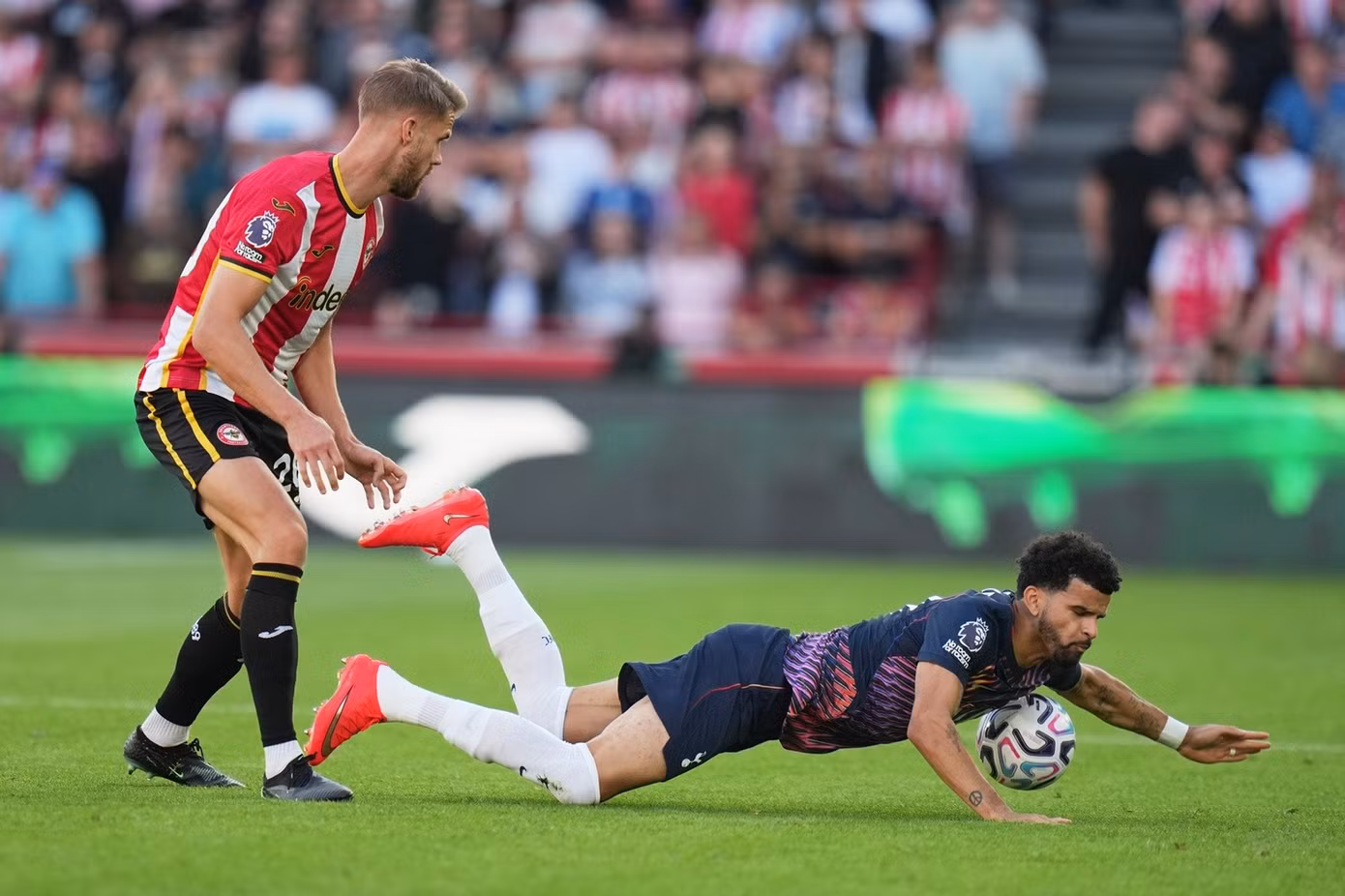 tottenham.jpg