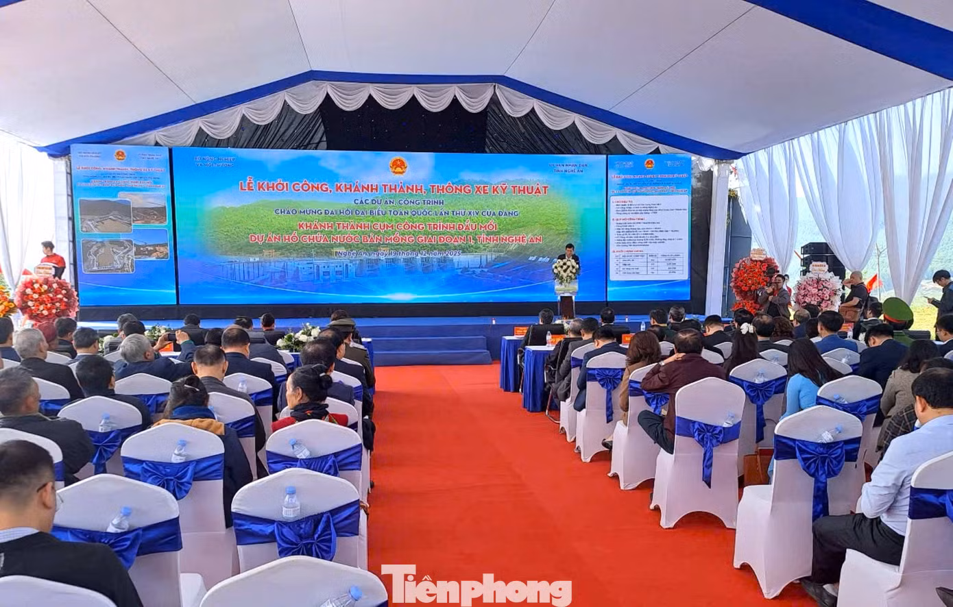 Toàn cảnh lễ khánh thành dự án hồ chứa nước Bản Mồng giai đoạn 1.