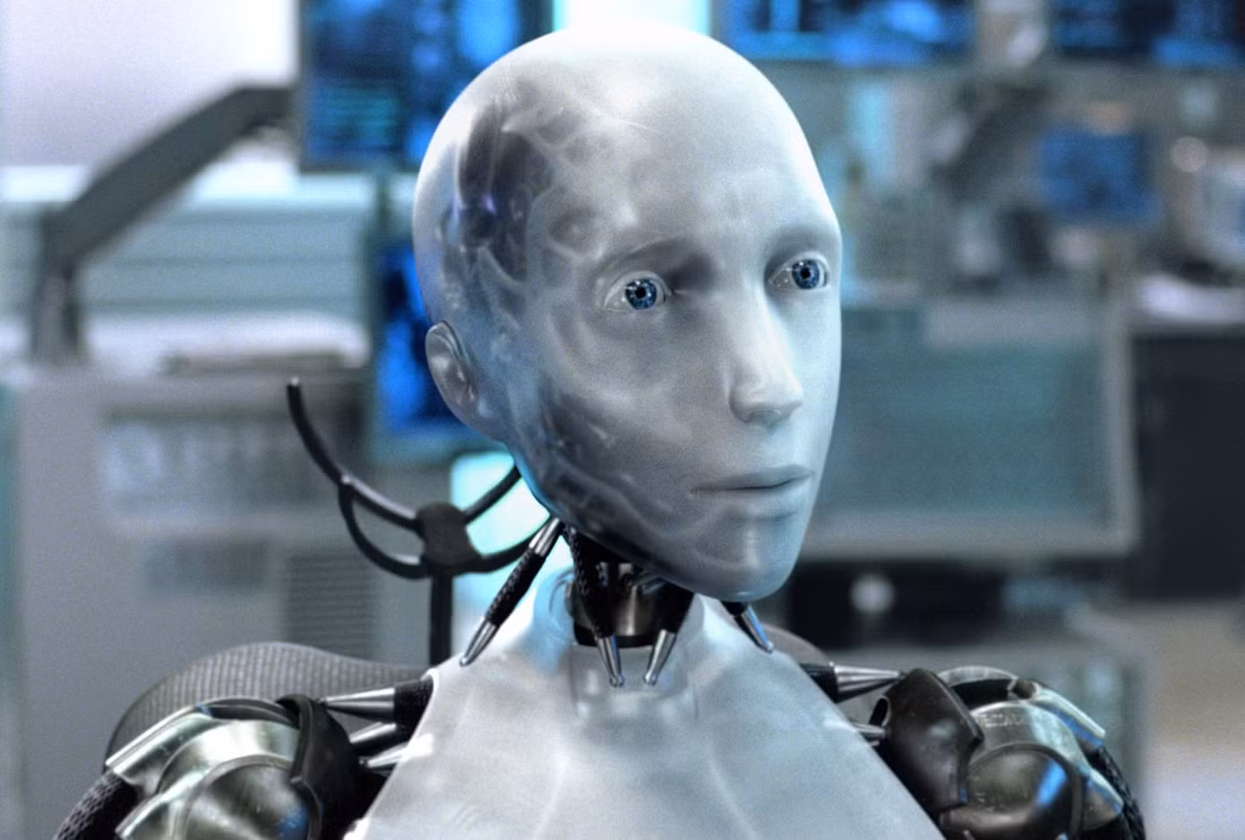 sonny-the-robot-activates-in-the-i-robot-adaptation.jpg