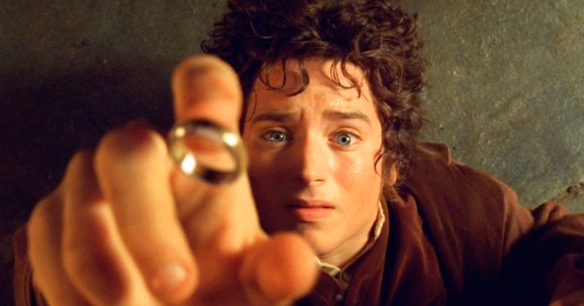 lord-of-the-rings-frodo-one-ring.jpg