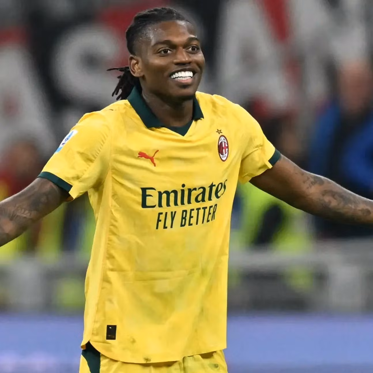 rafael-leao-milan.jpg