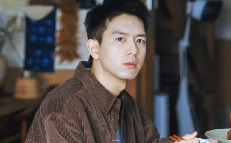 ly-hien-luu-diec-phi.jpg