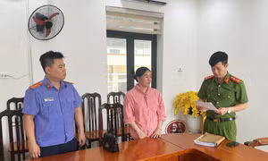 Bị khởi tố vì giao xe máy cho con 15 tuổi điều khiển, gây tai nạn chết người
