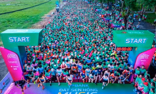 Hàng nghìn runner háo hức săn vé VPBank Đất Sen Hồng Music Marathon 2026 với giá siêu hời