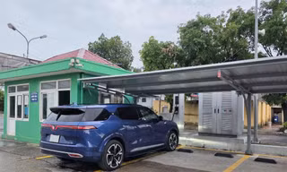 Xuyên Việt bằng xe điện VinFast quá nhàn vì trạm sạc dễ tìm, nạp pin ngày càng nhanh