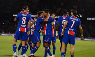 HLV Enrique: PSG phải rời 'vùng an toàn' nếu muốn lập hat-trick vô địch Champions League