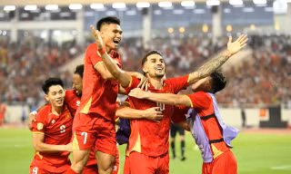 Hoàng Hên, Đình Bắc nói gì sau chức vô địch ASEAN Cup 2026?