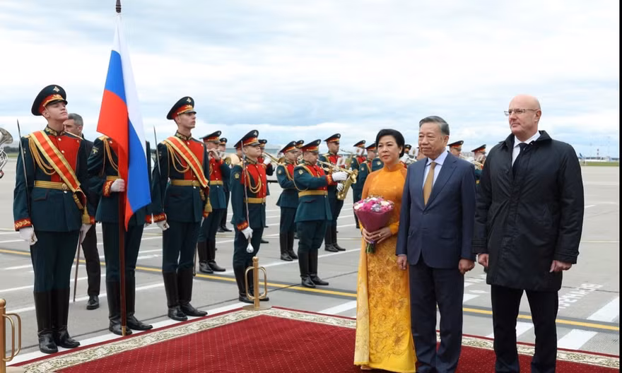 Tổng Bí thư, Chủ tịch nước Tô Lâm cùng Phu nhân bắt đầu thăm cấp Nhà nước Liên bang Nga