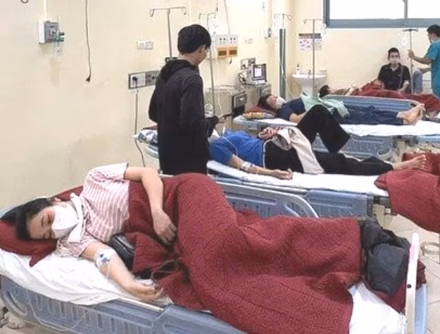 NÓNG 22/9: Nguyên nhân vụ ngộ độc ở Huế khiến 222 người nhập viện