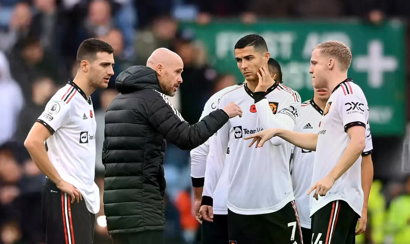 HLV Ten Hag và Cristiano Ronaldo đã có nhiều bất đồng.