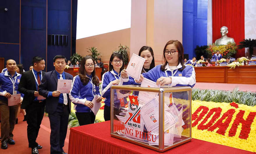 Đại hội đã tiến hành Bầu ban chấp hành T.Ư Đoàn khoá XI. Ảnh Như Ý
