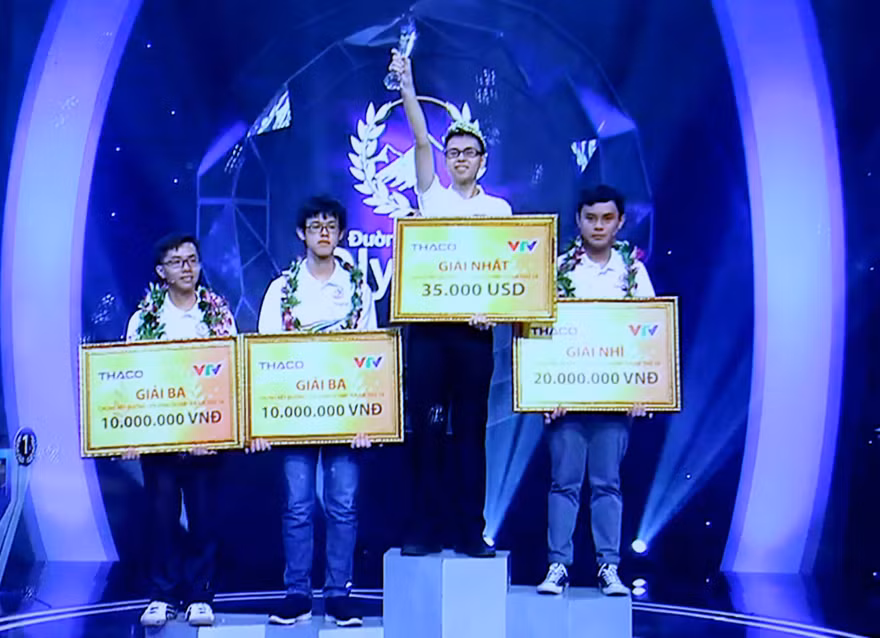 Thế Trung vô địch Olympia năm 19. Ảnh: Như Ý