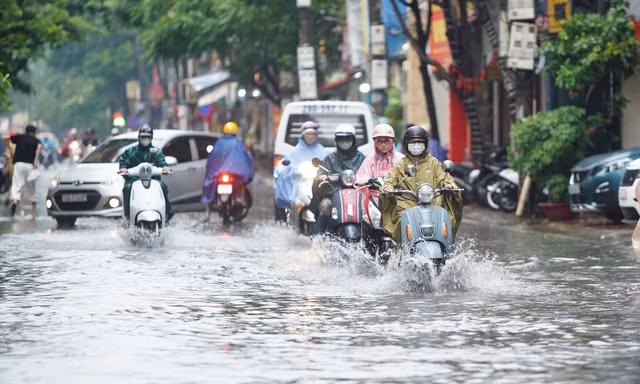 Miền Bắc bước vào đợt mưa rất lớn, có nơi vượt 500mm