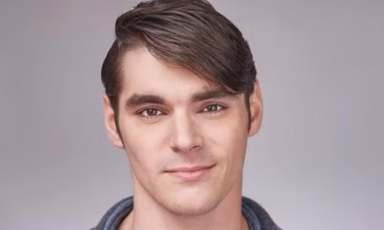 RJ Mitte của 'Breaking Bad' đã qua đời ở tuổi 34