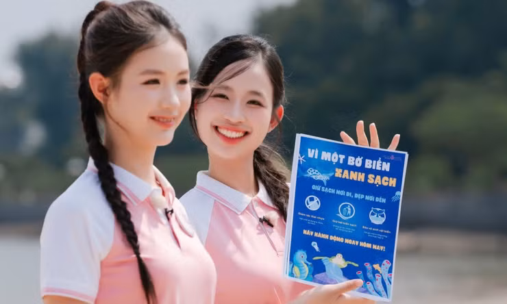 Các cô gái hoa hậu thiết kế poster, video vận động giảm thiểu rác thải nhựa 