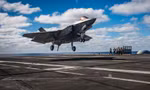 Tiêm kích tàng hình F-35 lao thẳng xuống đất, bốc cháy dữ dội
